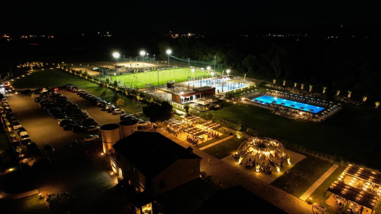 Moretti Village - Sophie Rooms Country House Civitanova Marche Bagian luar foto