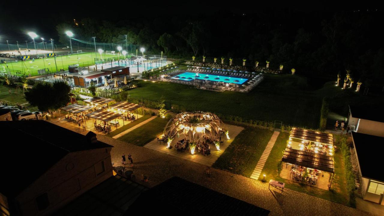 Moretti Village - Sophie Rooms Country House Civitanova Marche Bagian luar foto