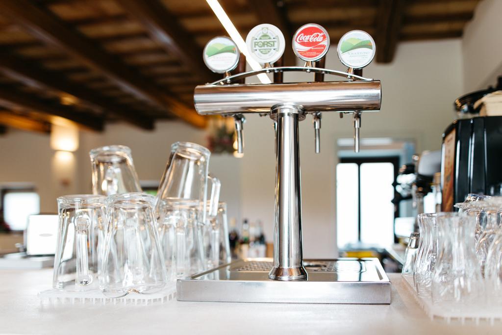 Moretti Village - Sophie Rooms Country House Civitanova Marche Bagian luar foto